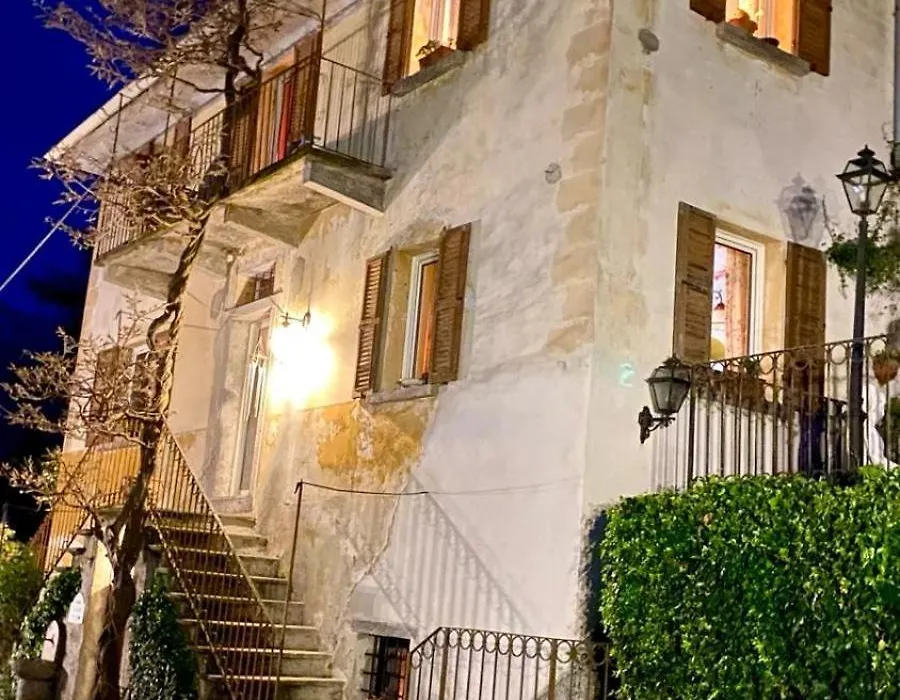 B&B Villa Moro - Holistic House-1